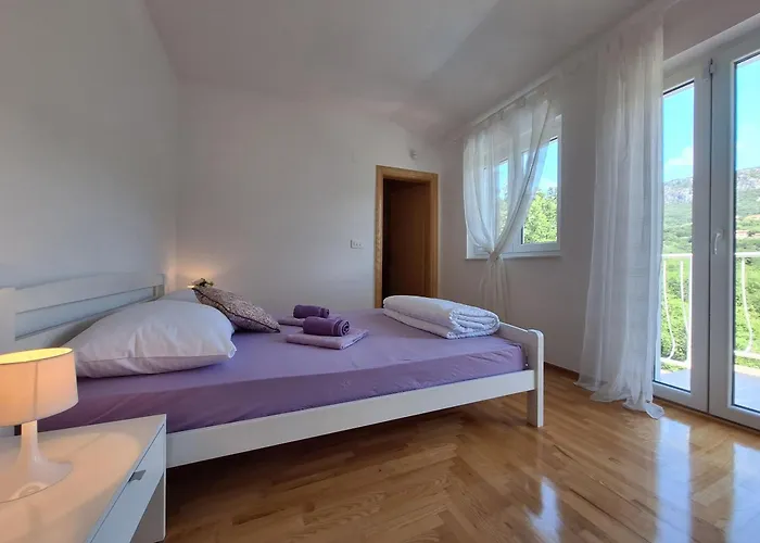 House Bella Vista Дом отдыха Брибир